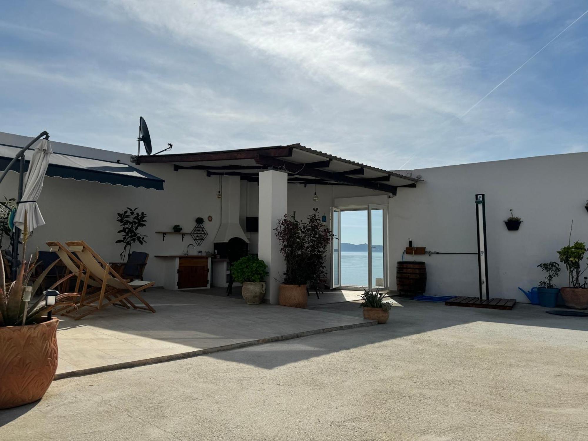 Beach House Oasis Villa Livak Kaštela 外观 照片